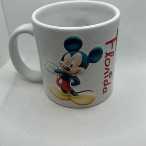 Mug: Mickey Mouse / Florida white used in good condition 3D embossed
